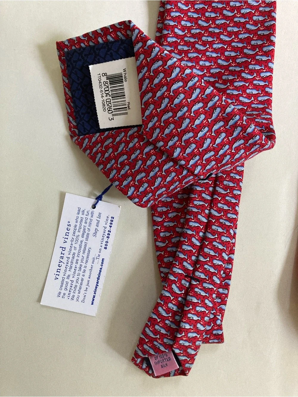 NWT Vineyard Vines Classic Whale Silk Tie